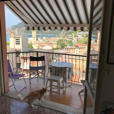 Vista Mare 6 Minuti A Piedi Dalla Spiaggia, Box. Apartment
